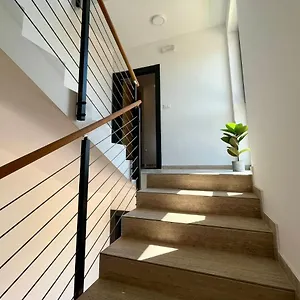  Apartment J&n Hill's With Swimming Pool Kroatien